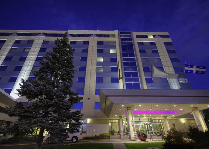 Armon Plaza Montreal Airpt, Trademark Collection By Wyndham